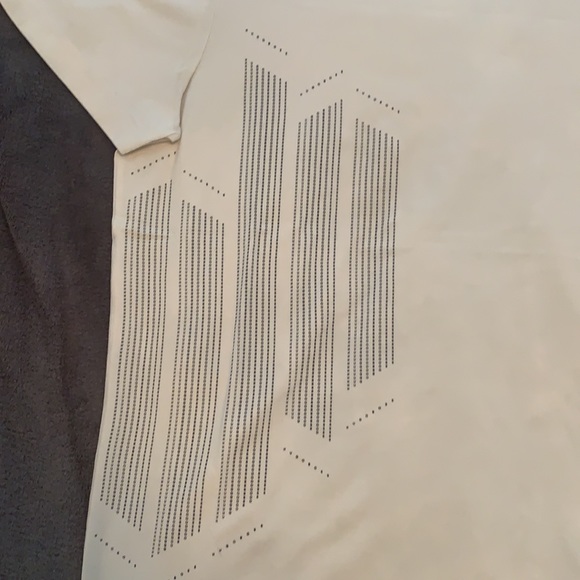 Hugo Boss (Green) T-Shirt - Picture 2 of 3